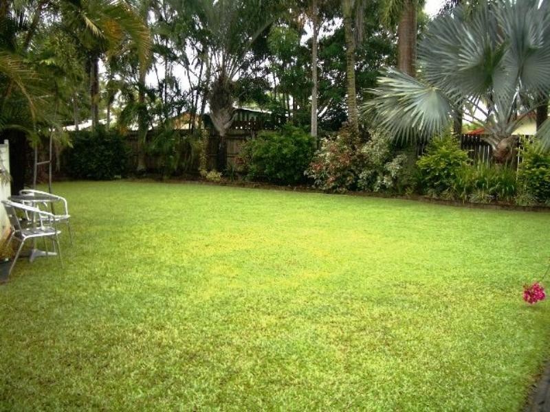 Bentley Park QLD 4869