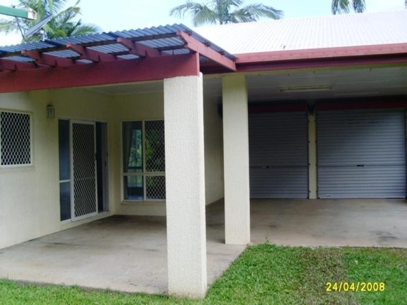 Bentley Park QLD 4869