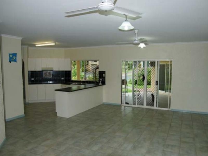 2 Jitta Close, Mount Sheridan QLD 4868