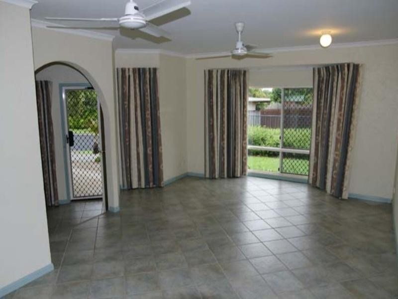 2 Jitta Close, Mount Sheridan QLD 4868
