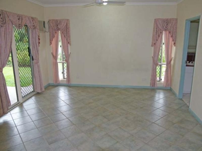 2 Jitta Close, Mount Sheridan QLD 4868