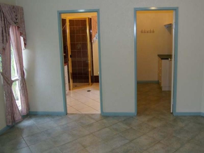 2 Jitta Close, Mount Sheridan QLD 4868