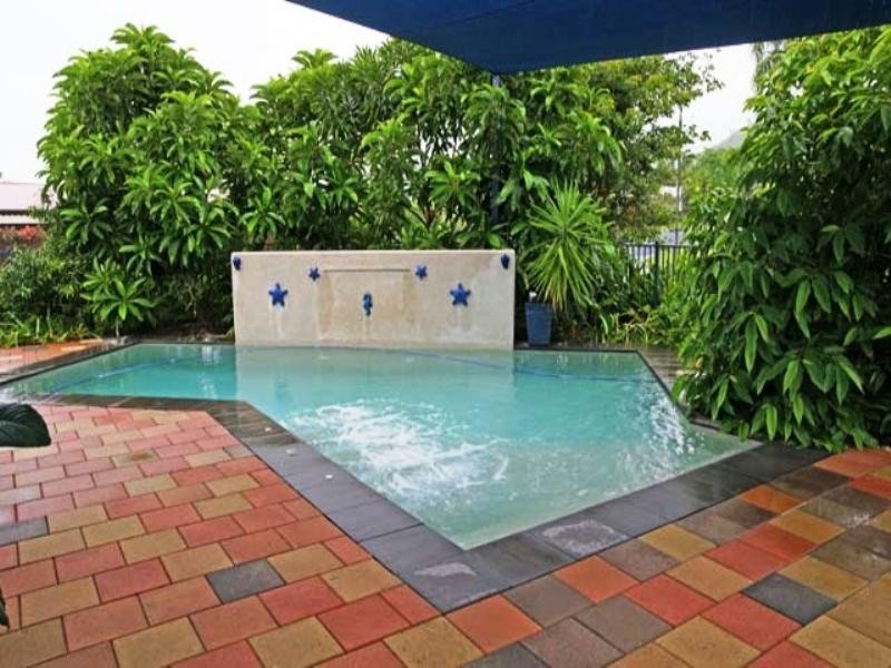 2 Jitta Close, Mount Sheridan QLD 4868
