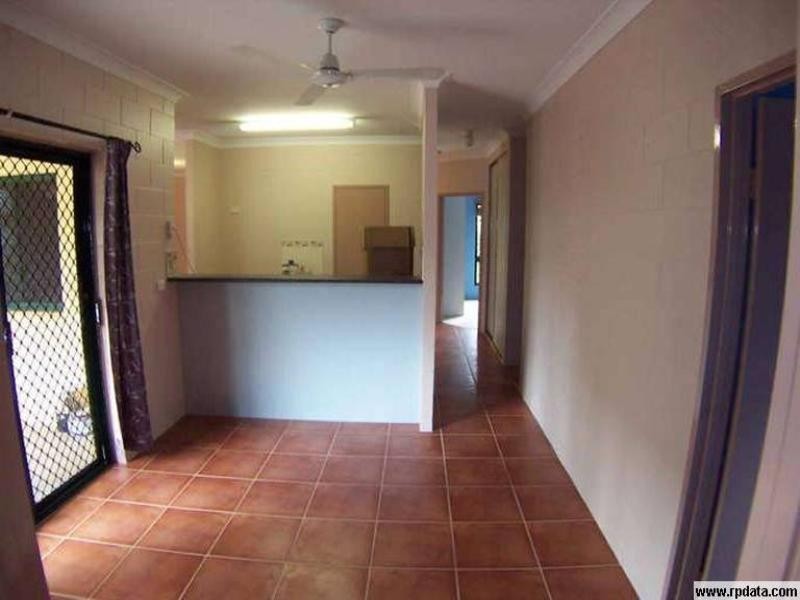 Bentley Park QLD 4869