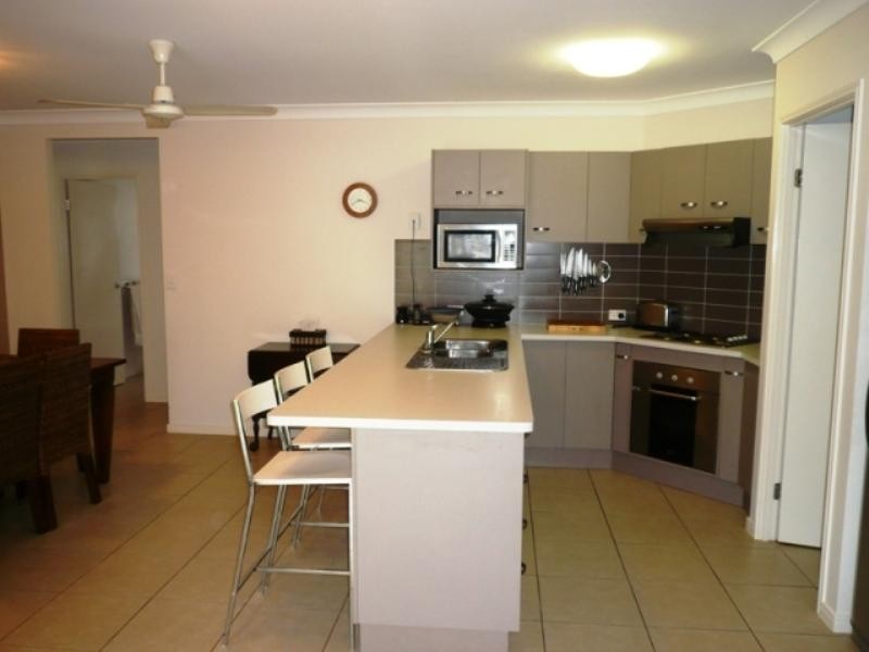 Bentley Park QLD 4869