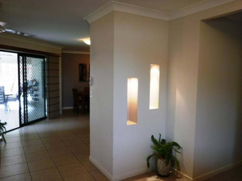 Bentley Park QLD 4869