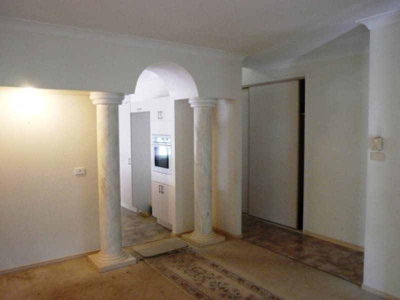 8 Keats Close, Mount Sheridan QLD 4868