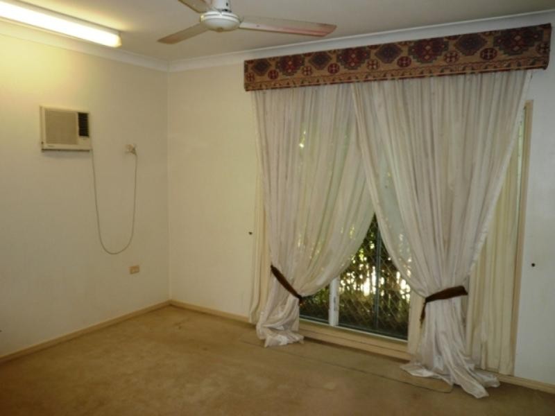 8 Keats Close, Mount Sheridan QLD 4868