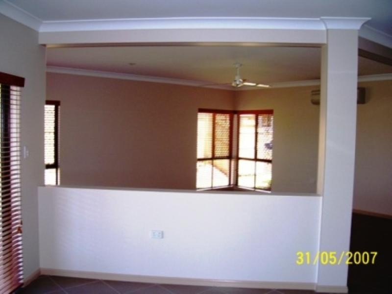 Bentley Park QLD 4869