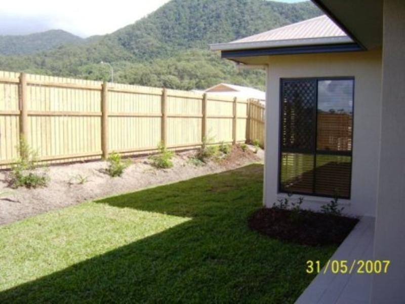 Bentley Park QLD 4869