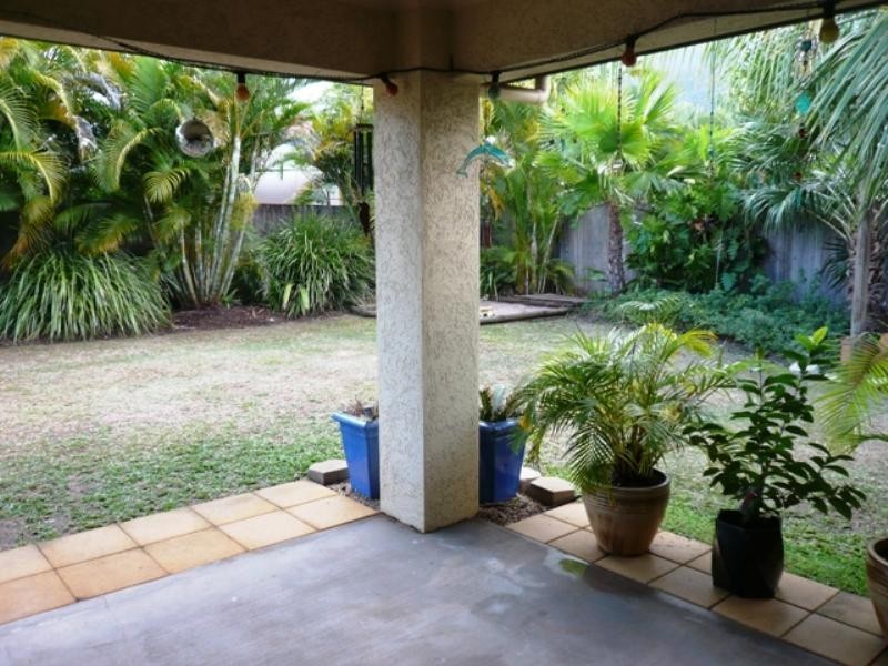 15 Canecutter Road, Edmonton QLD 4869