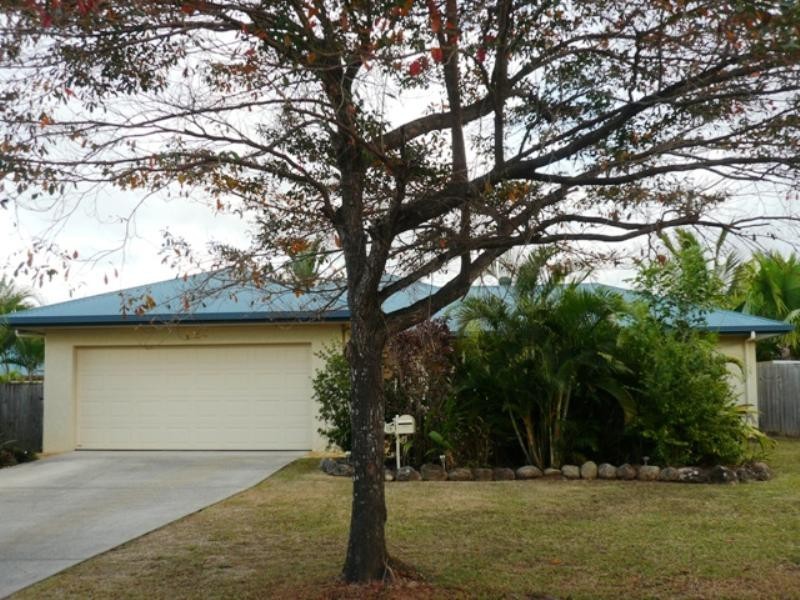 15 Canecutter Road, Edmonton QLD 4869