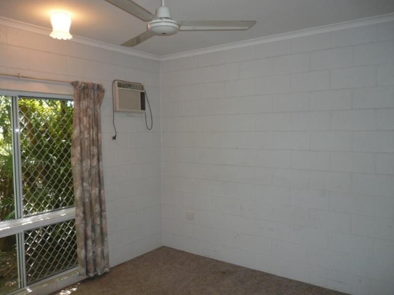 6 Leeuwin Crescent, Bentley Park QLD 4869