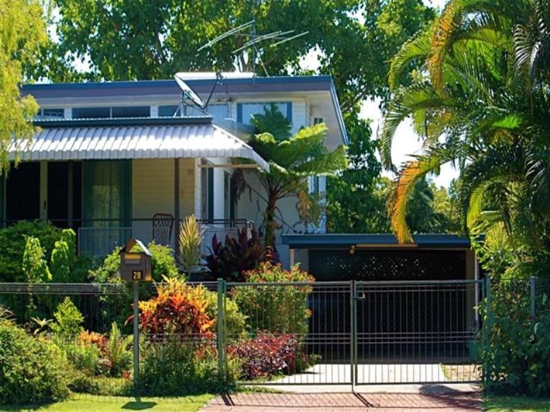 28 Cleland Street, Gordonvale QLD 4865