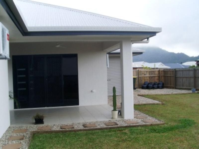 Bentley Park QLD 4869