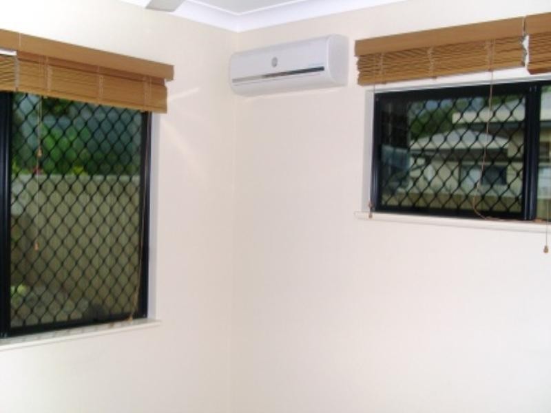 Bentley Park QLD 4869