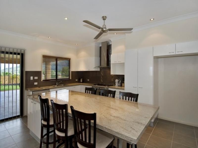 100 Fitzmaurice Drive, Bentley Park QLD 4869