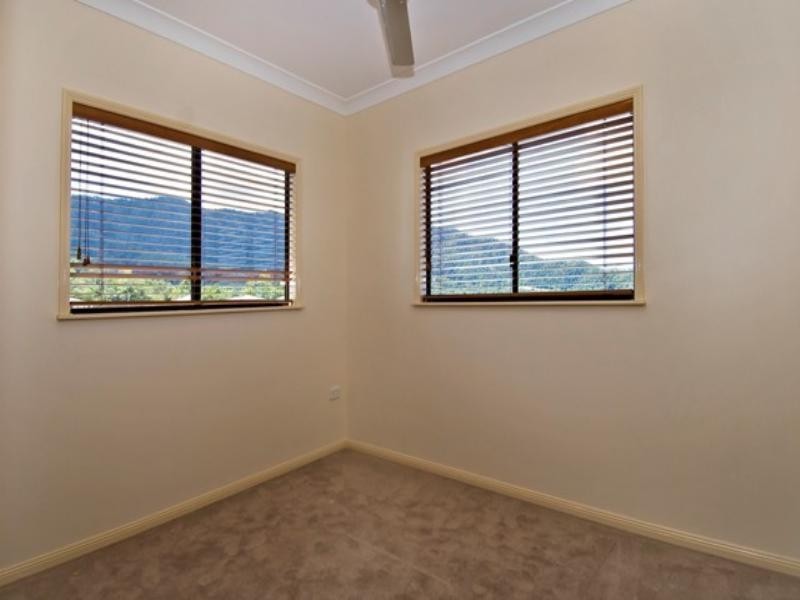 100 Fitzmaurice Drive, Bentley Park QLD 4869