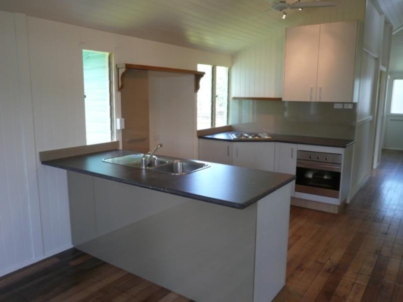 48 Barr Street, Edmonton QLD 4869