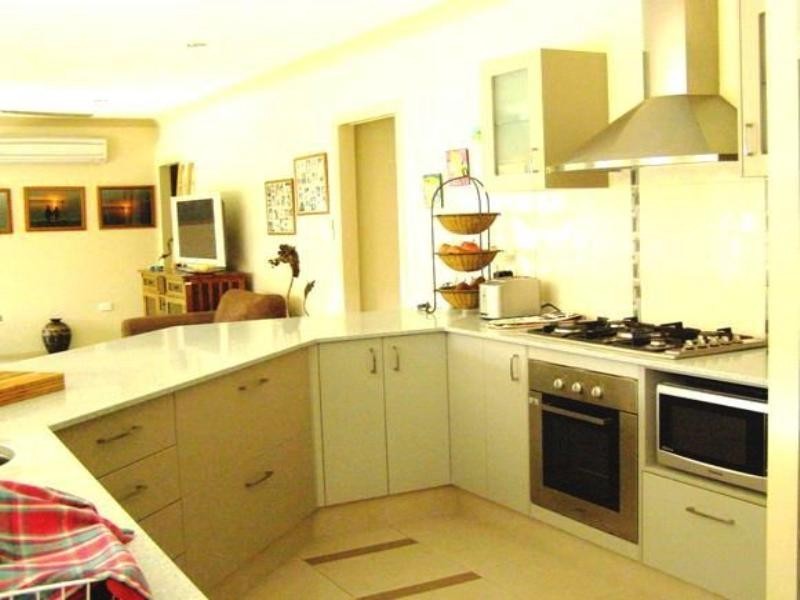 Bentley Park QLD 4869