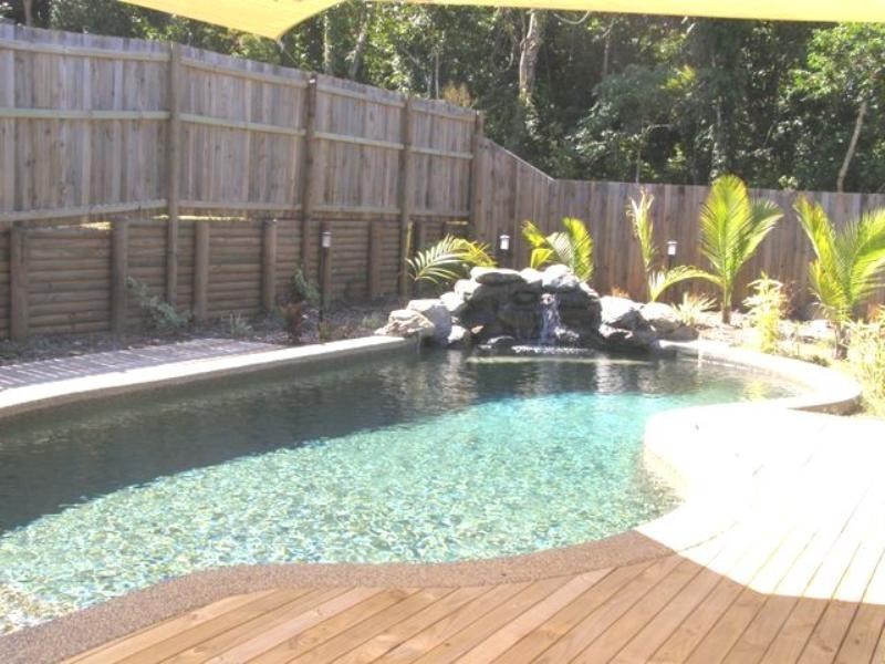 Bentley Park QLD 4869