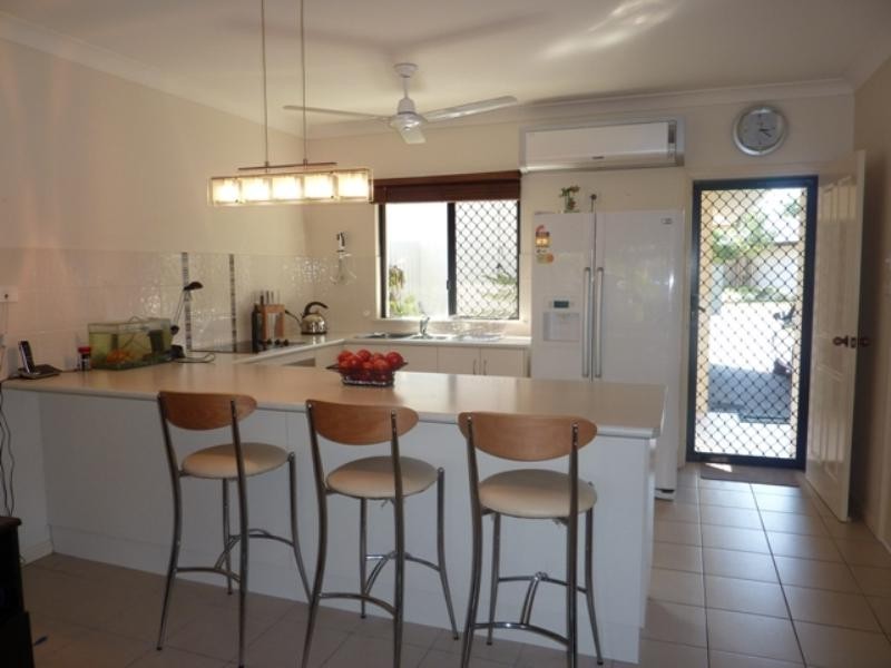 5/53 Kambara Street, White Rock QLD 4868