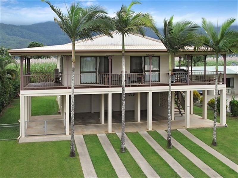 35 Hancock Street, Cairns QLD 4870