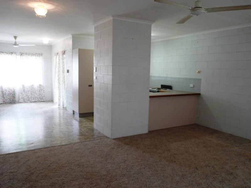 6 Leeuwin Crescent, Bentley Park QLD 4869