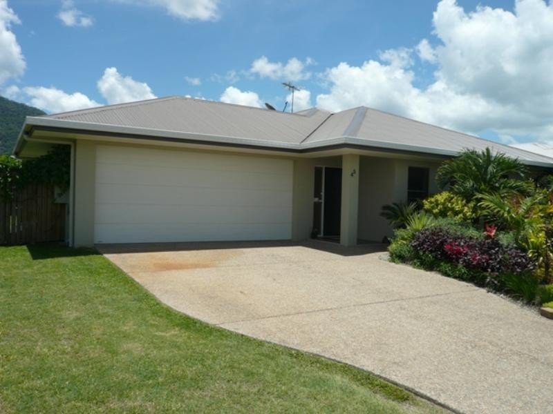 45 Phoenix Street, White Rock QLD 4868