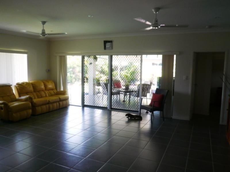 45 Phoenix Street, White Rock QLD 4868