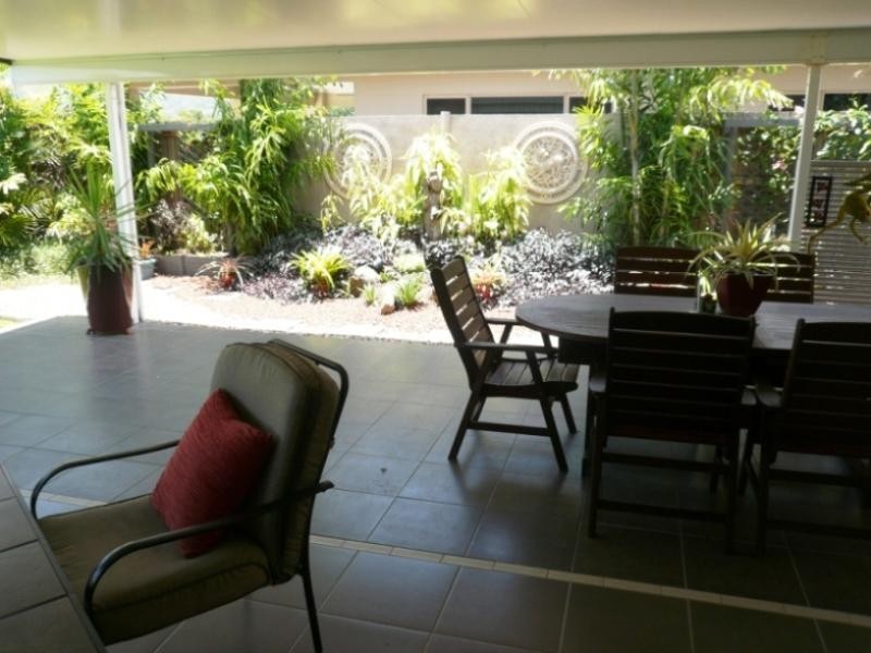 45 Phoenix Street, White Rock QLD 4868