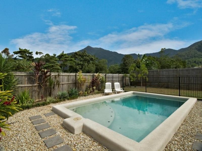 Bentley Park QLD 4869