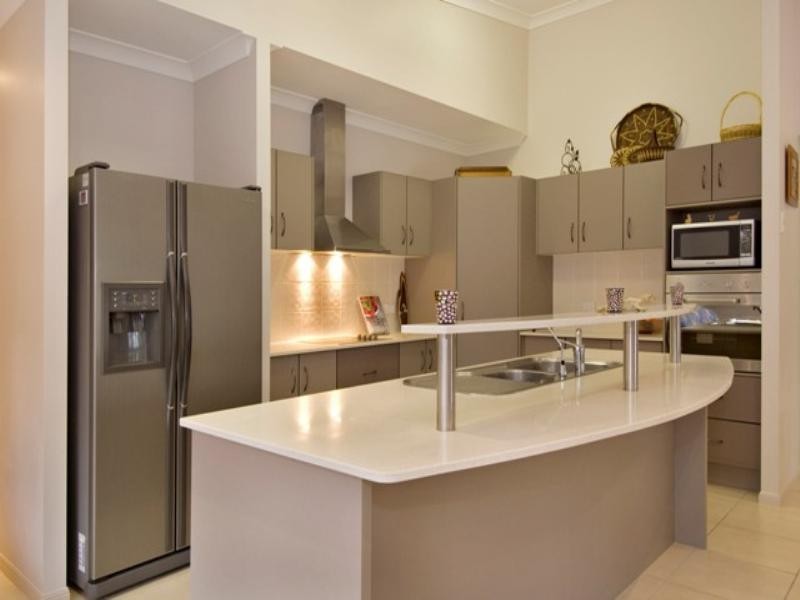 Bentley Park QLD 4869