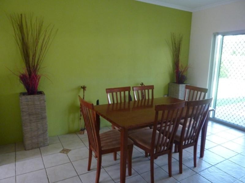 Bentley Park QLD 4869