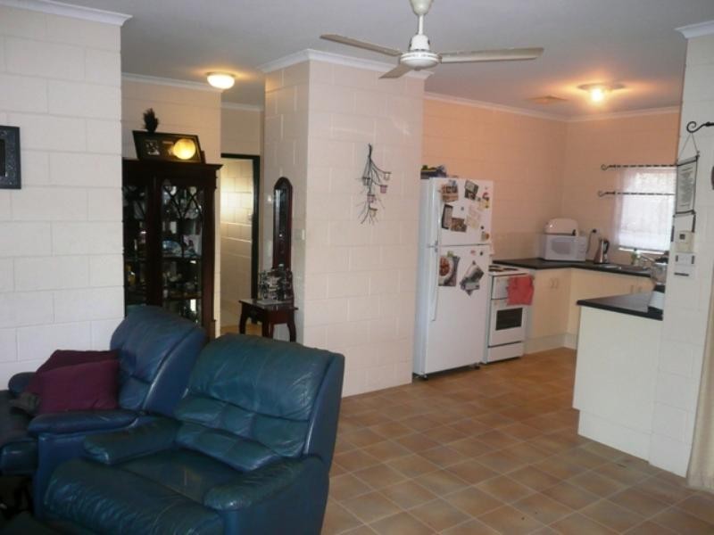 1/4 Farmer Street, Edmonton QLD 4869