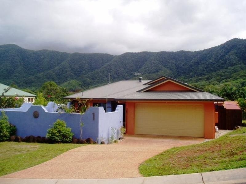 Bentley Park QLD 4869