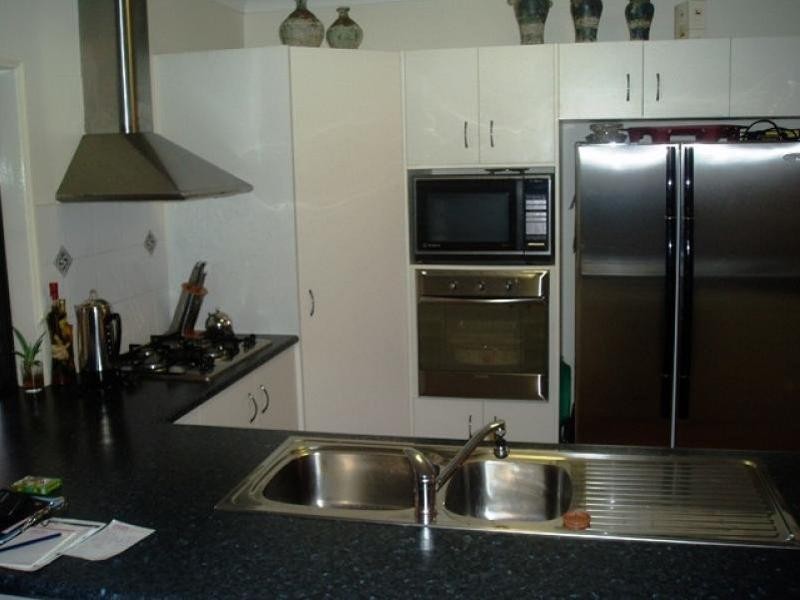 Bentley Park QLD 4869