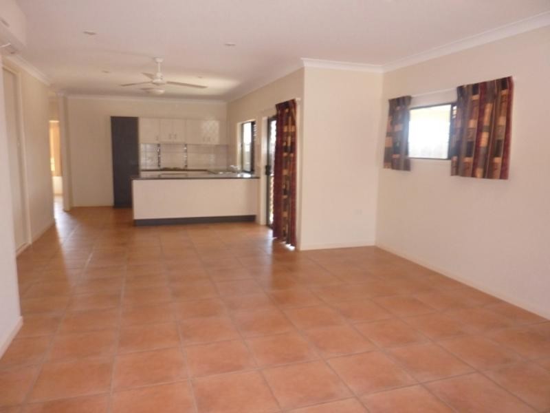 24 Kenrick Street, Gordonvale QLD 4865