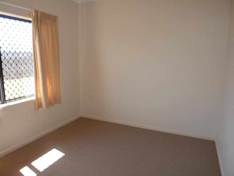 24 Kenrick Street, Gordonvale QLD 4865