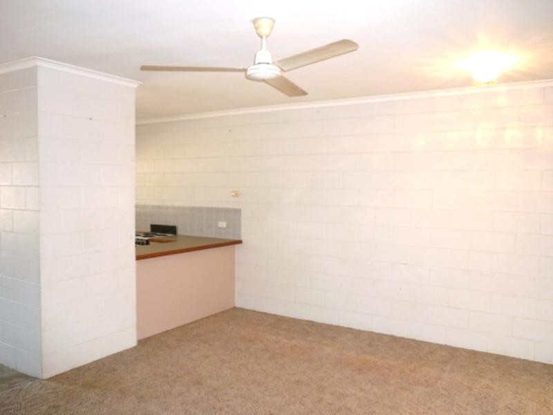 Bentley Park QLD 4869