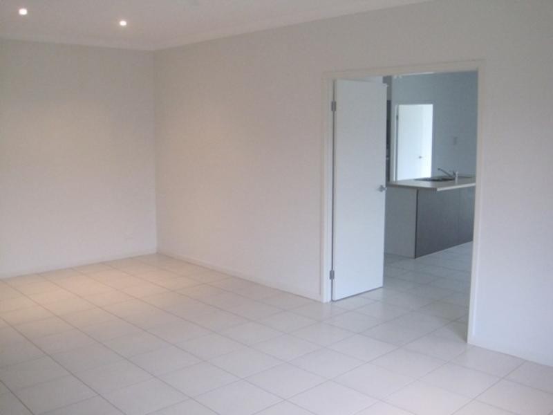 134 Timberlea Drive, Bentley Park QLD 4869