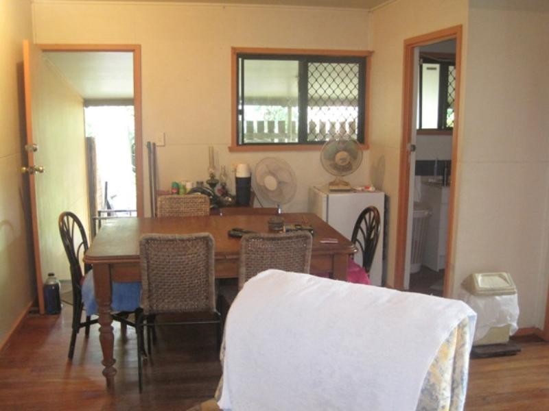 Manoora QLD 4870