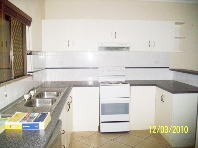 Bentley Park QLD 4869