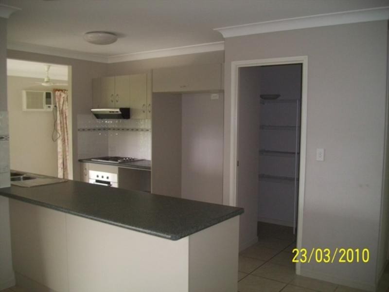 Bentley Park QLD 4869