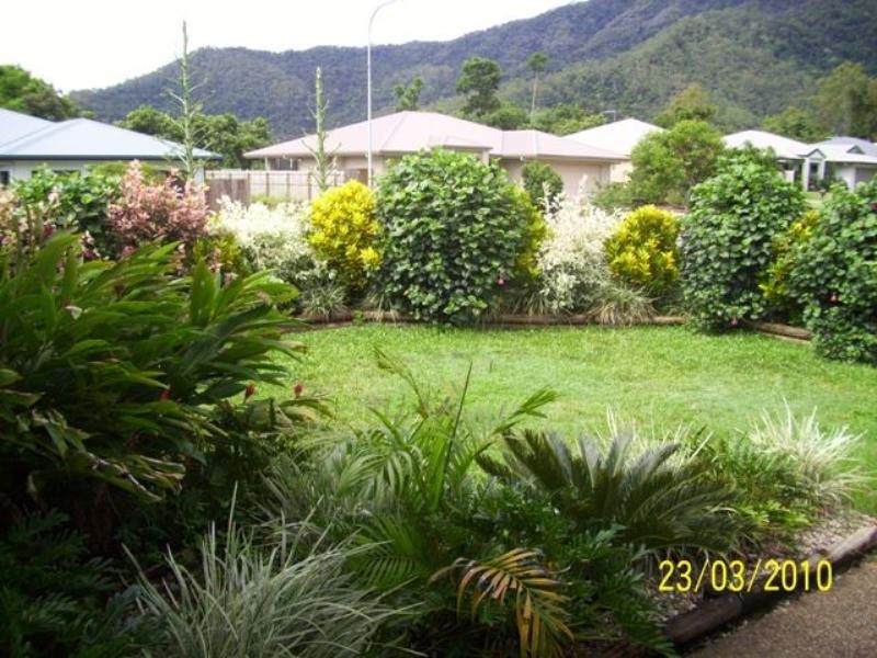 Bentley Park QLD 4869