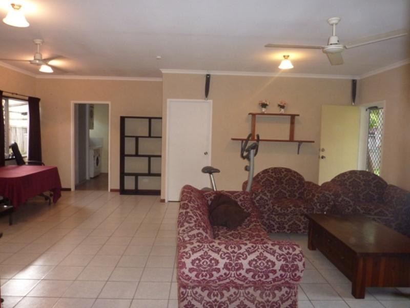 115 Timberlea Drive, Bentley Park QLD 4869