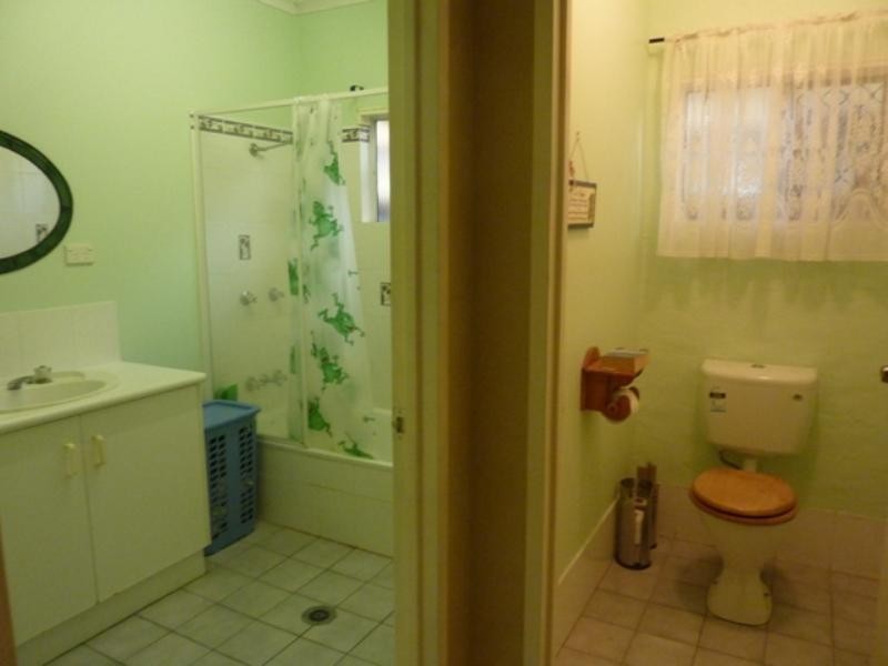 115 Timberlea Drive, Bentley Park QLD 4869