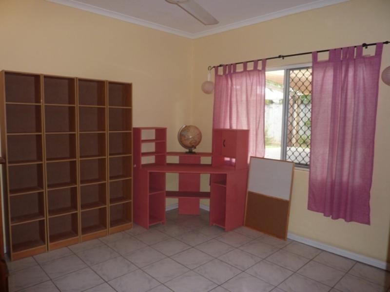 115 Timberlea Drive, Bentley Park QLD 4869