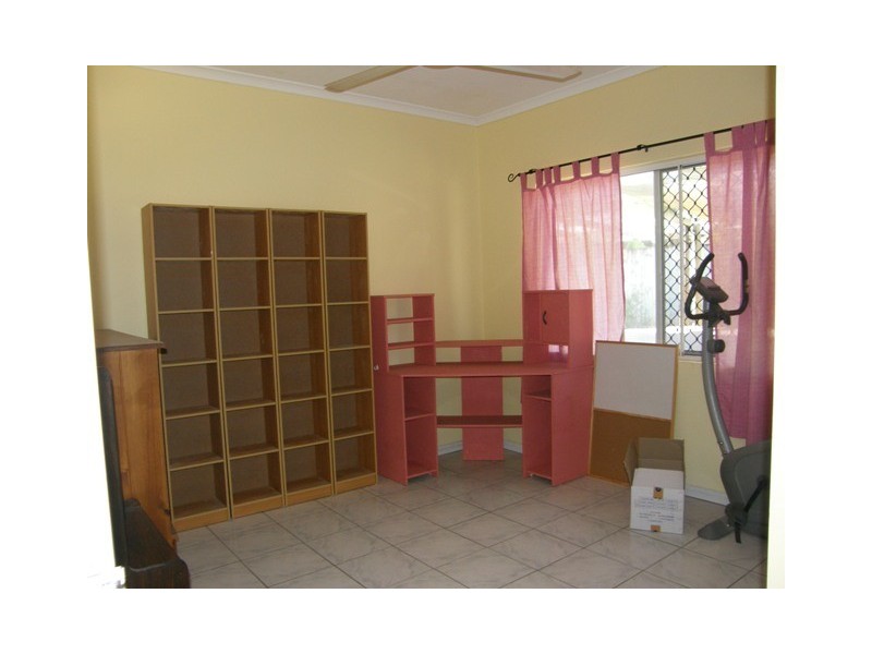 115 Timberlea Drive, Bentley Park QLD 4869