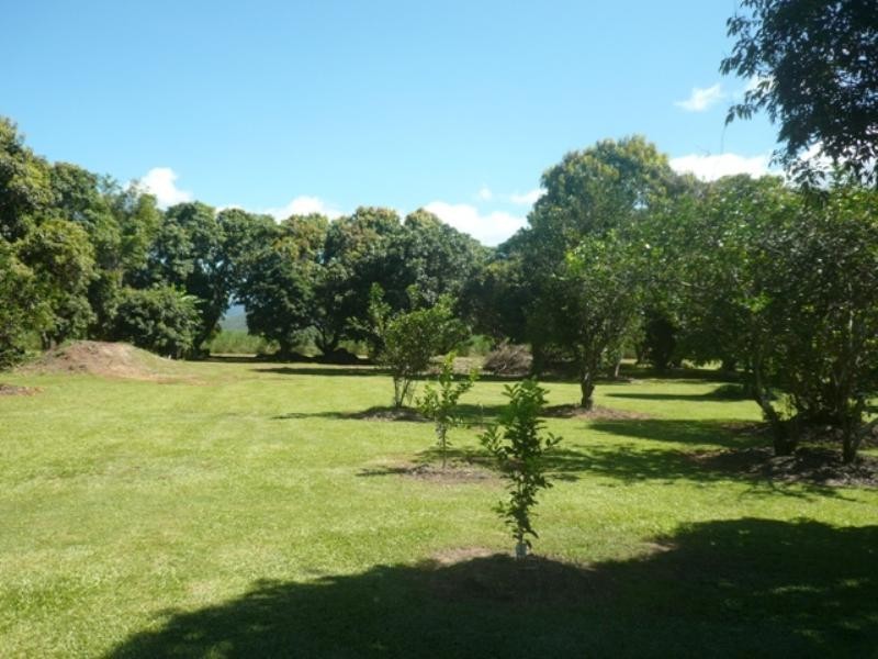 30 Grey Street, Gordonvale QLD 4865